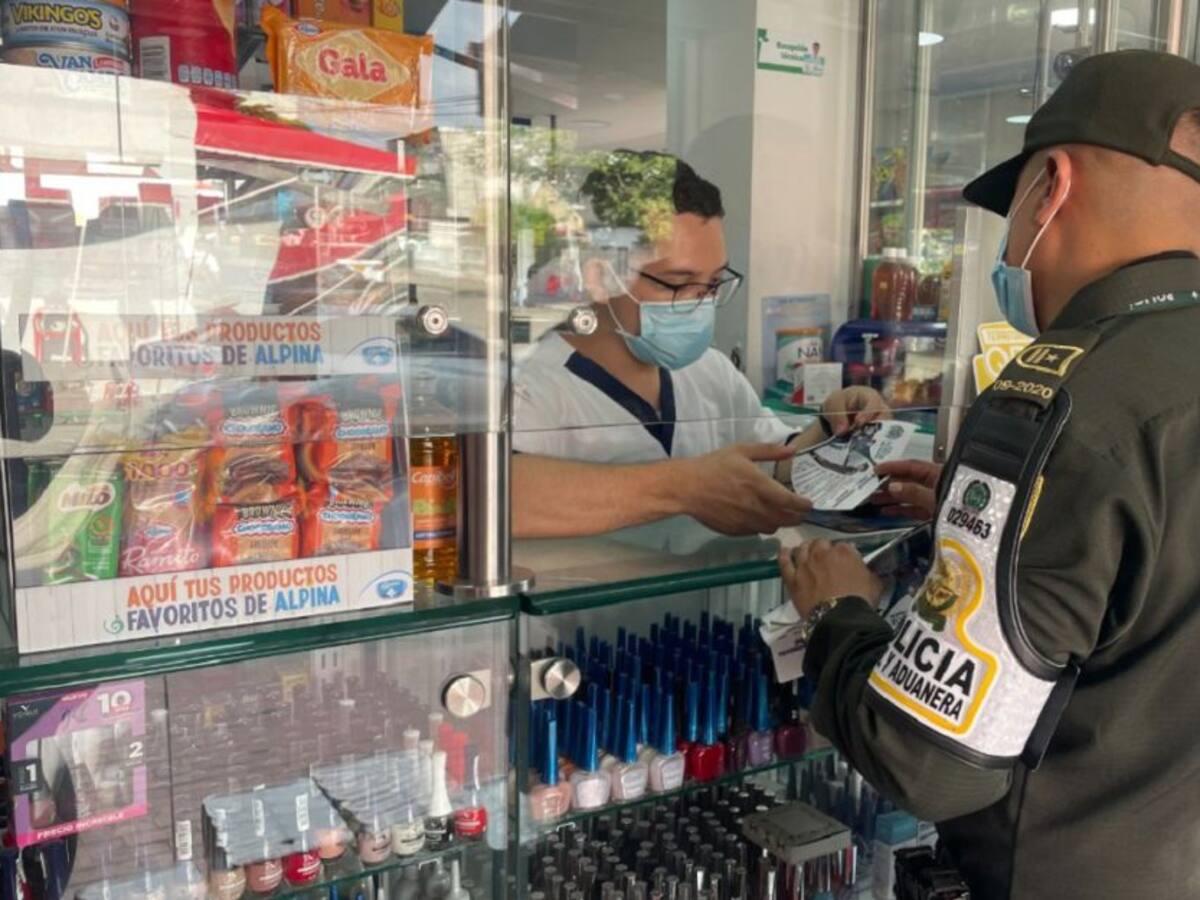 Policía realizó sensibilización para evitar hurto a comercio en Cartagena