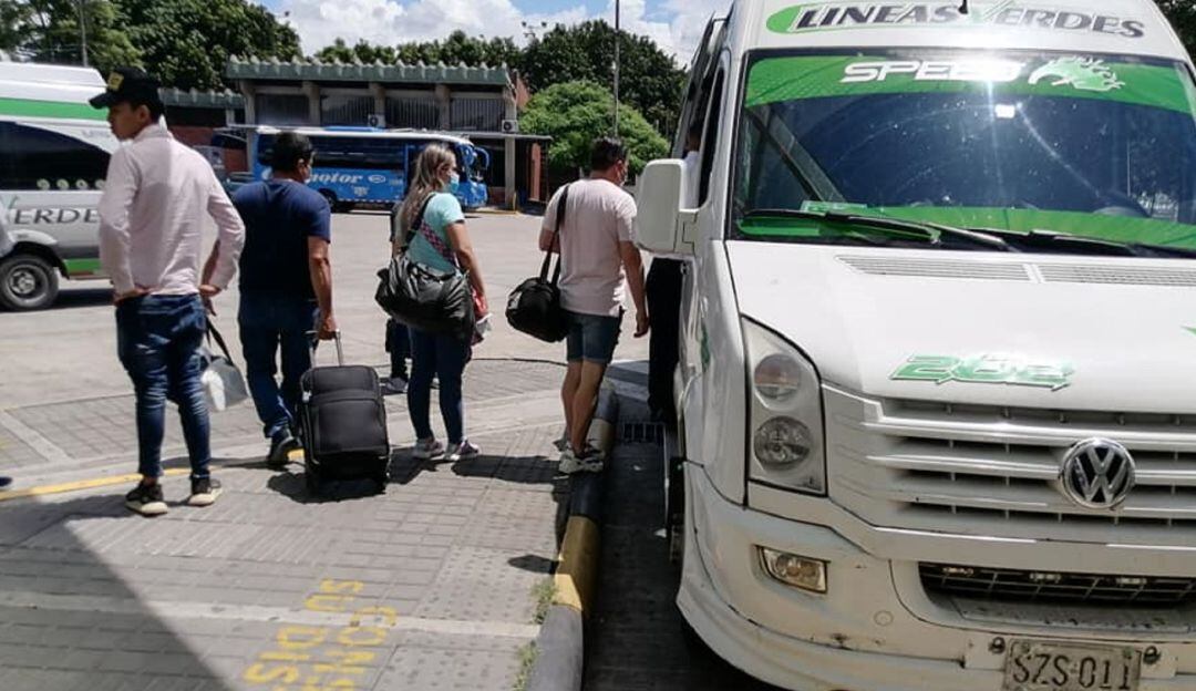 Terminal de transporte de Neiva listo para recibir a los viajeros.