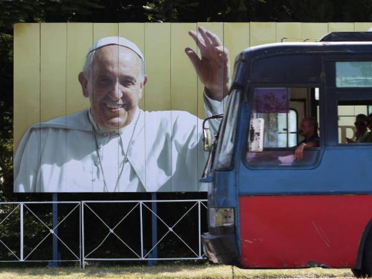 Cubanos esperan con alegría y esperanza la llegada del papa