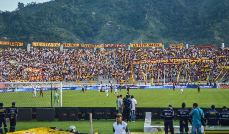 Hinchada del Deportes Tolima 