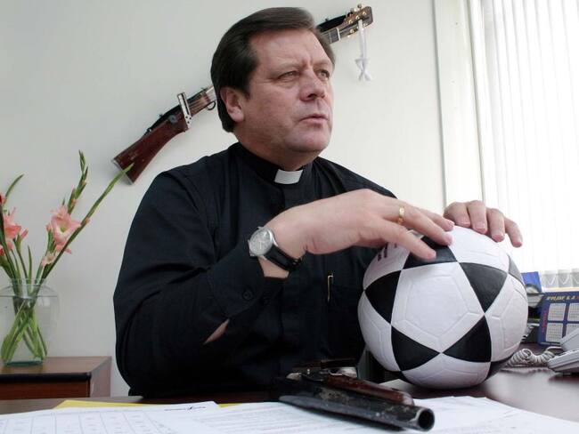 Falleció el padre Alirio López