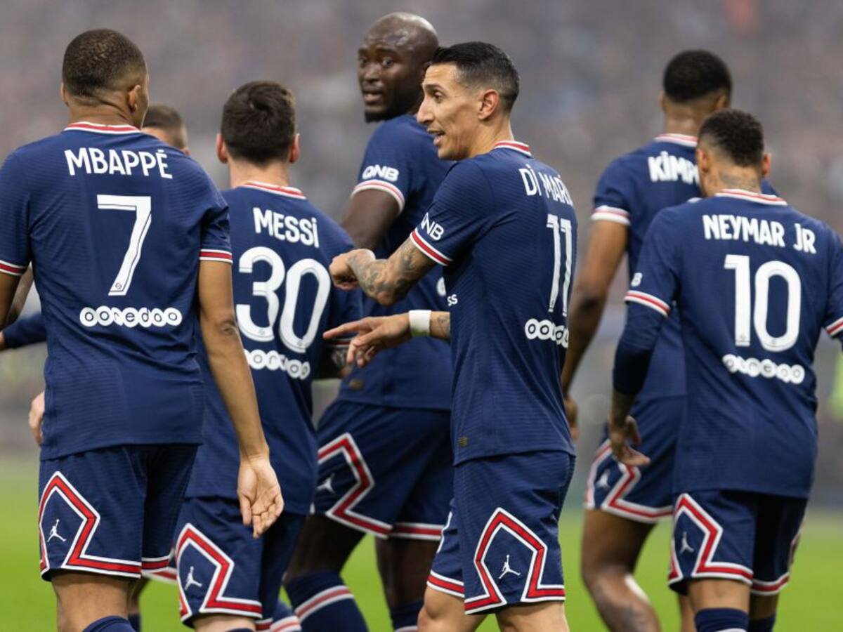 De película: Prostituta se subió al carro de un jugador del PSG y lo atracó