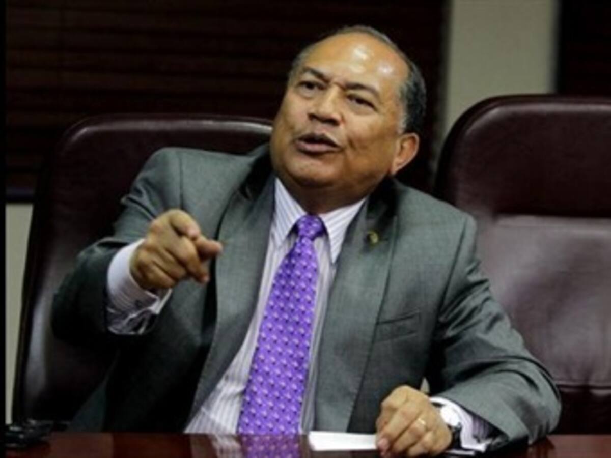 Electricaribe no puede ejecutar obras que se necesitan en la costa: Acosta