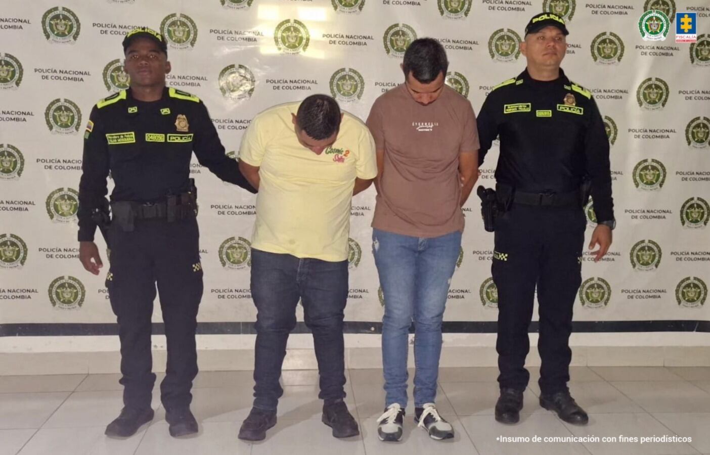 Los dos hombres fueron capturados en flagrancia por la Policía tras la activación de un plan candado en Campoalegre. Foto: Fiscalía General de la Nación.