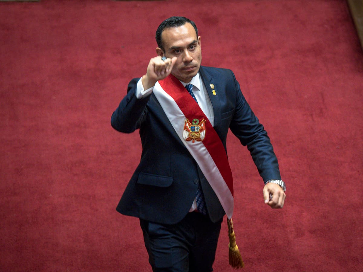 10 años y 8 presidentes: la crisis política del Perú más allá de la corrupción