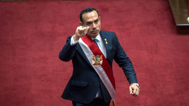 10 años y 8 presidentes: la crisis política del Perú más allá de la corrupción