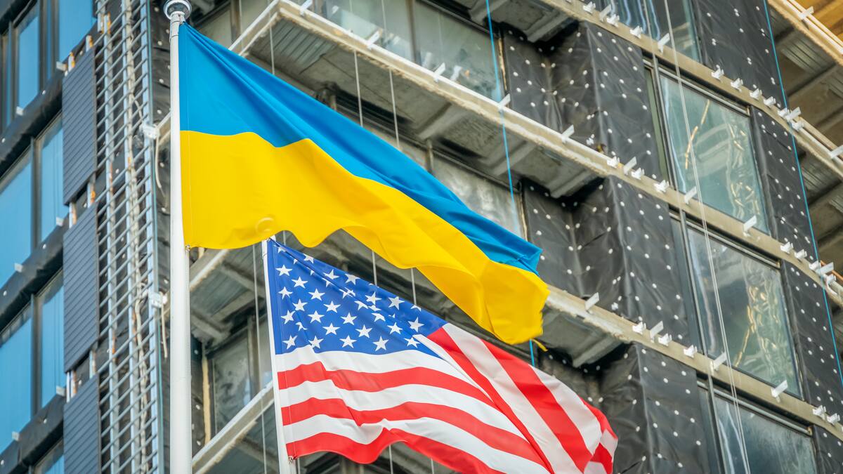 EE.UU. aborda con Ucrania las garantías de una paz con Rusia y la recuperación posconflicto