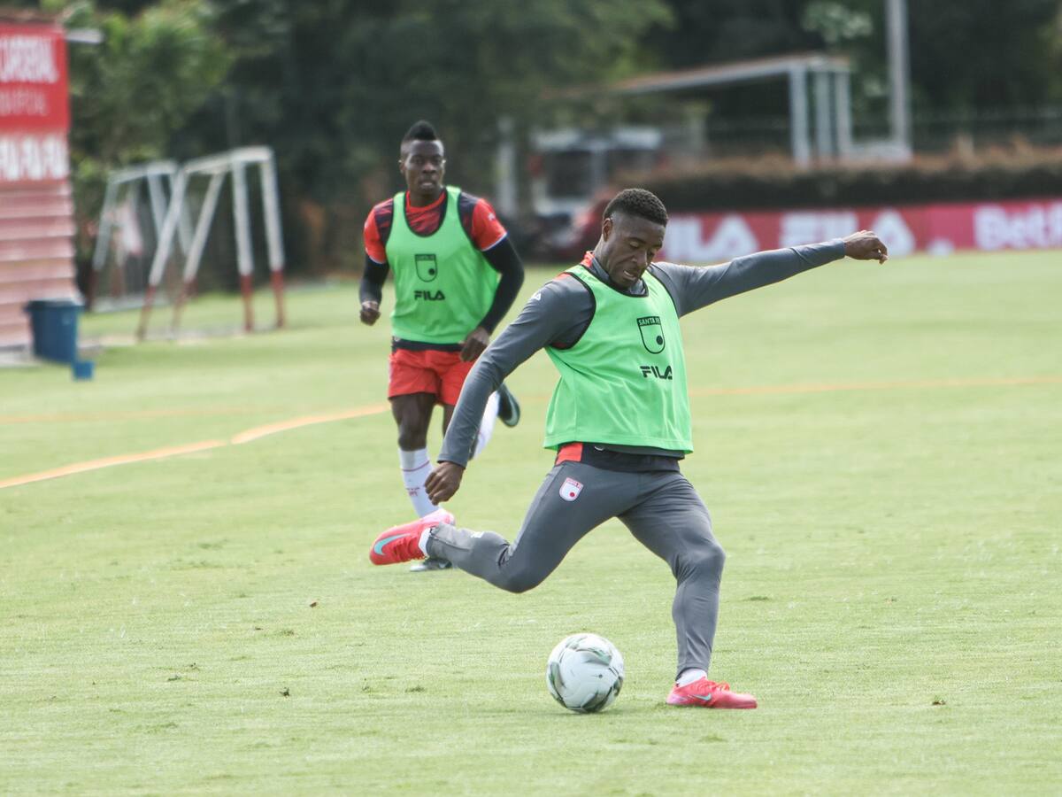 Independiente Santa Fe anuncia un nuevo fichaje en la zona defensiva para la Copa Libertadores 2026