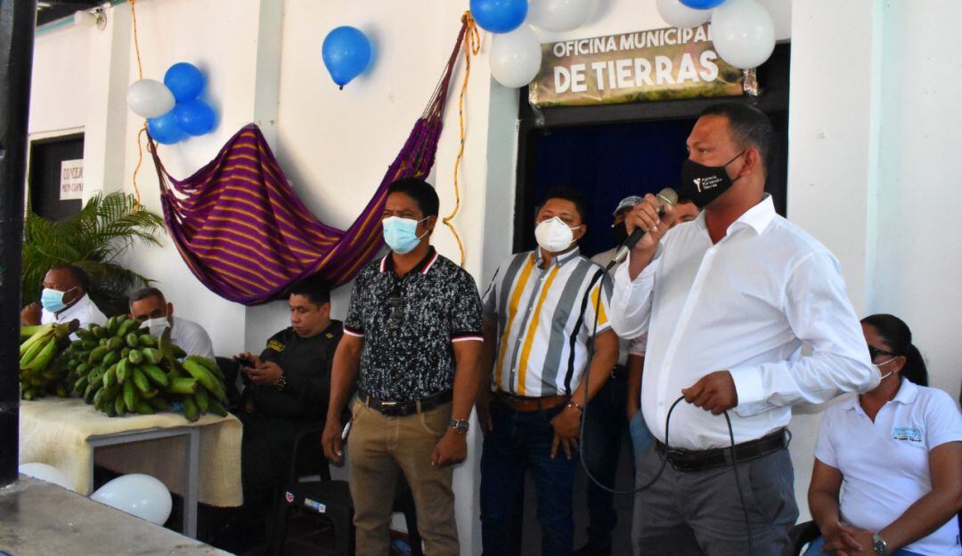 Inauguración de la Oficina Municipal de Tierras