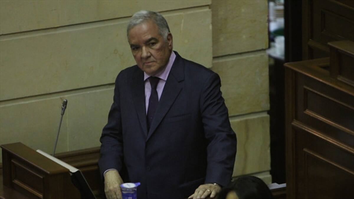La Contraloría debe adquirir nueva sede, dice Edgardo Maya