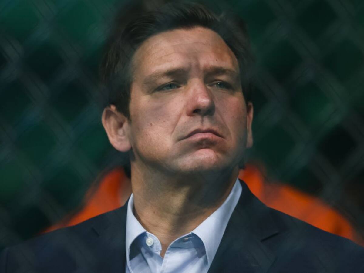 Disney y los libros de matemáticas, las batallas del gobernador de Florida