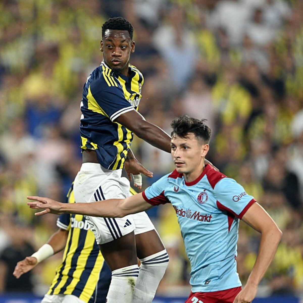 Video | Jhon Jáder Durán marcó su primer golazo oficial con Fenerbahce en Champions League