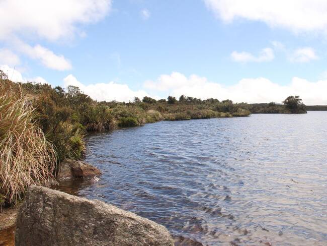 La laguna Verde, uno de los 80 cuerpos de agua que resguarda el páramo de Guerrero, está protegida por un hechizo ancestral de los muiscas