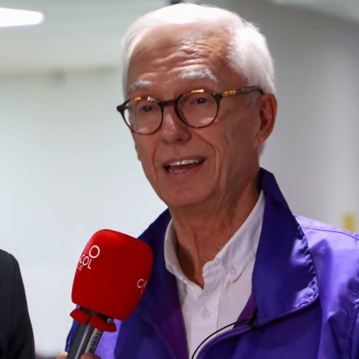 Así fue el cara a cara de Jorge Enrique Robledo y su imitador en La Luciérnaga