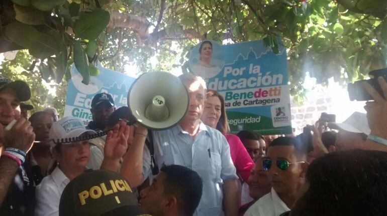 Expresidente Álvaro Uribe Vélez.