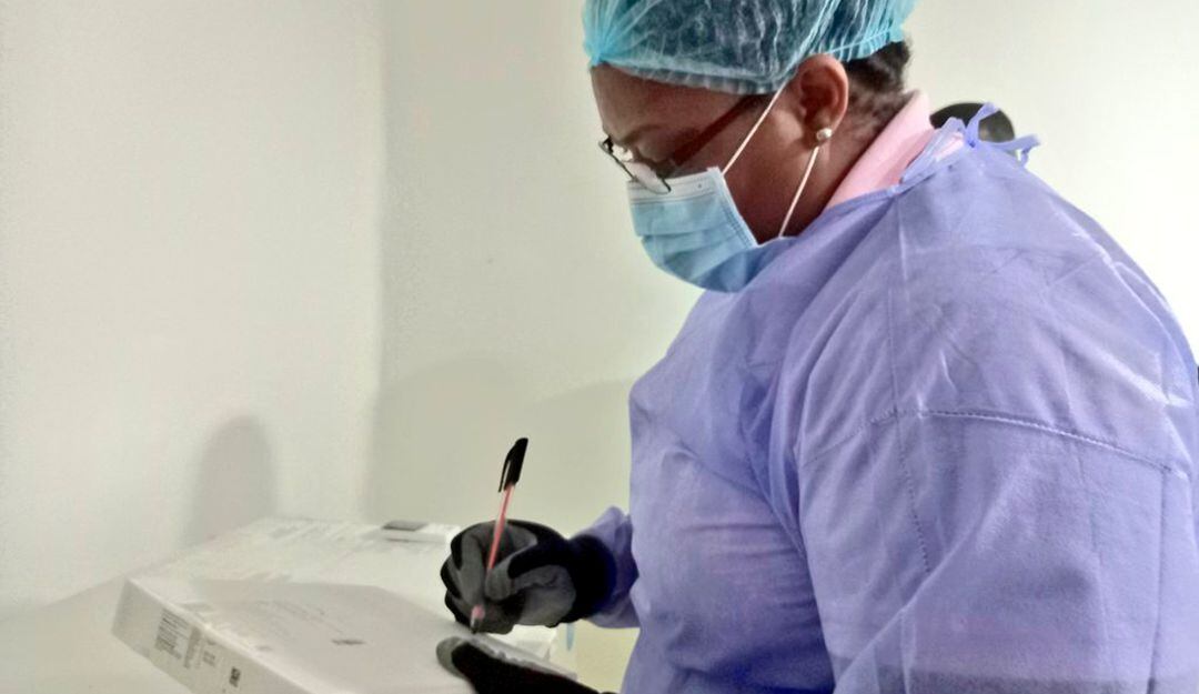 Un nuevo lote de más de 400 vacunas de Pfizer llegó a Buenaventura