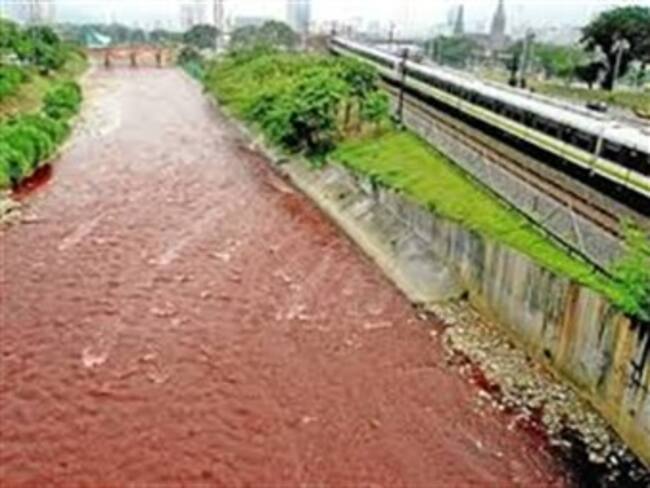 Área metropolitana admite que hay descuido con el río Medellín