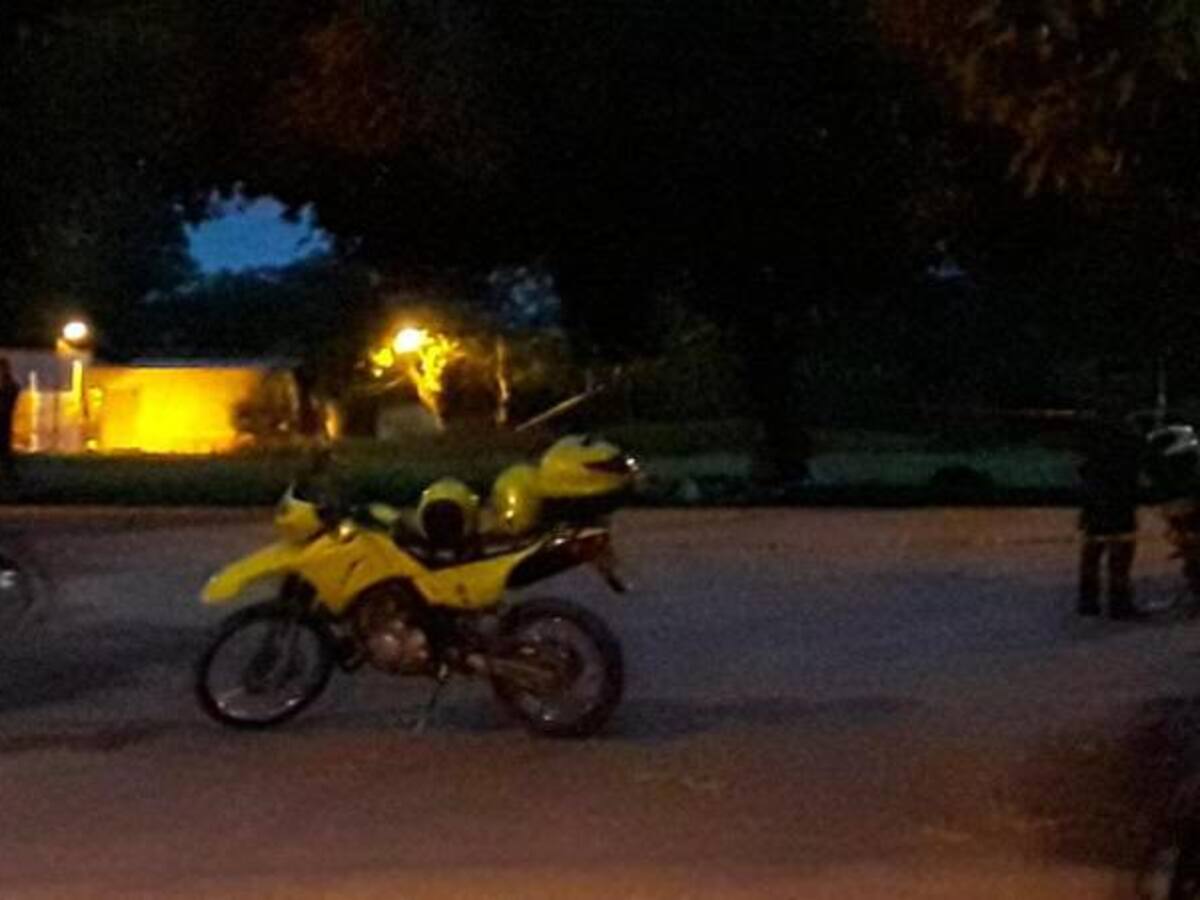 Atacan con granada a policía en Arauca