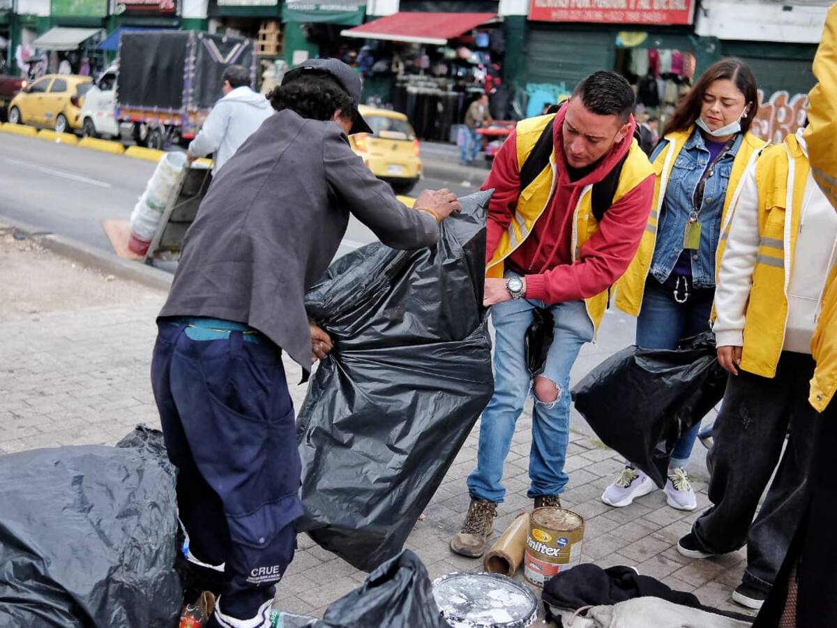 Aclaran acciones que están tomando con el manejo de residuos sólidos carrera décima de Bogotá