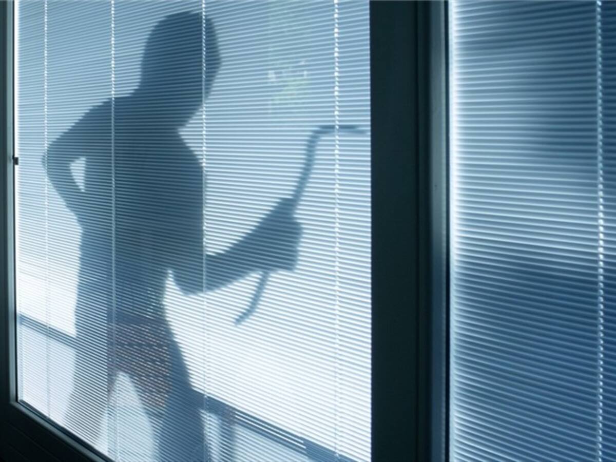 Buscan a delincuentes que hurtaron $350 millones en un banco en Cartago