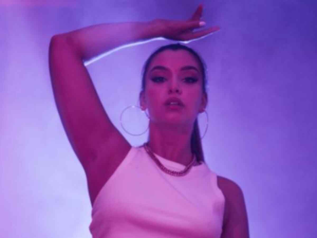 “Escribo mis canciones desde la empatía”: Valentina Storino, cantante caleña