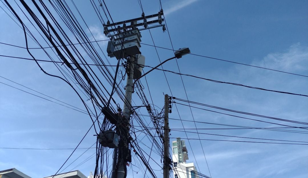 La empresa ha programado adecuaciones sobre las redes eléctricas, adelantando así su plan de optimización del servicio.