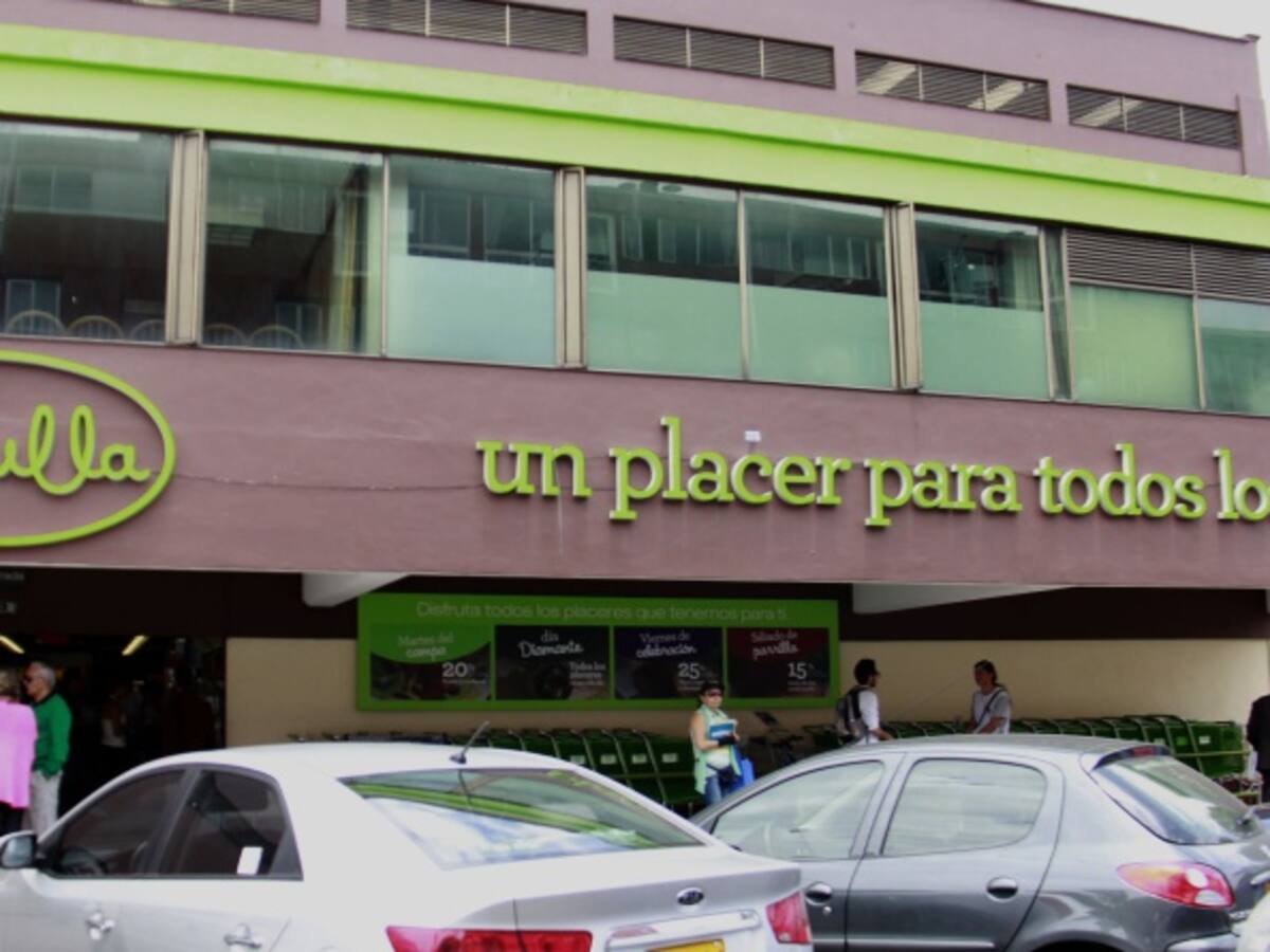 Usuarios de redes sociales polemizan sobre Carulla