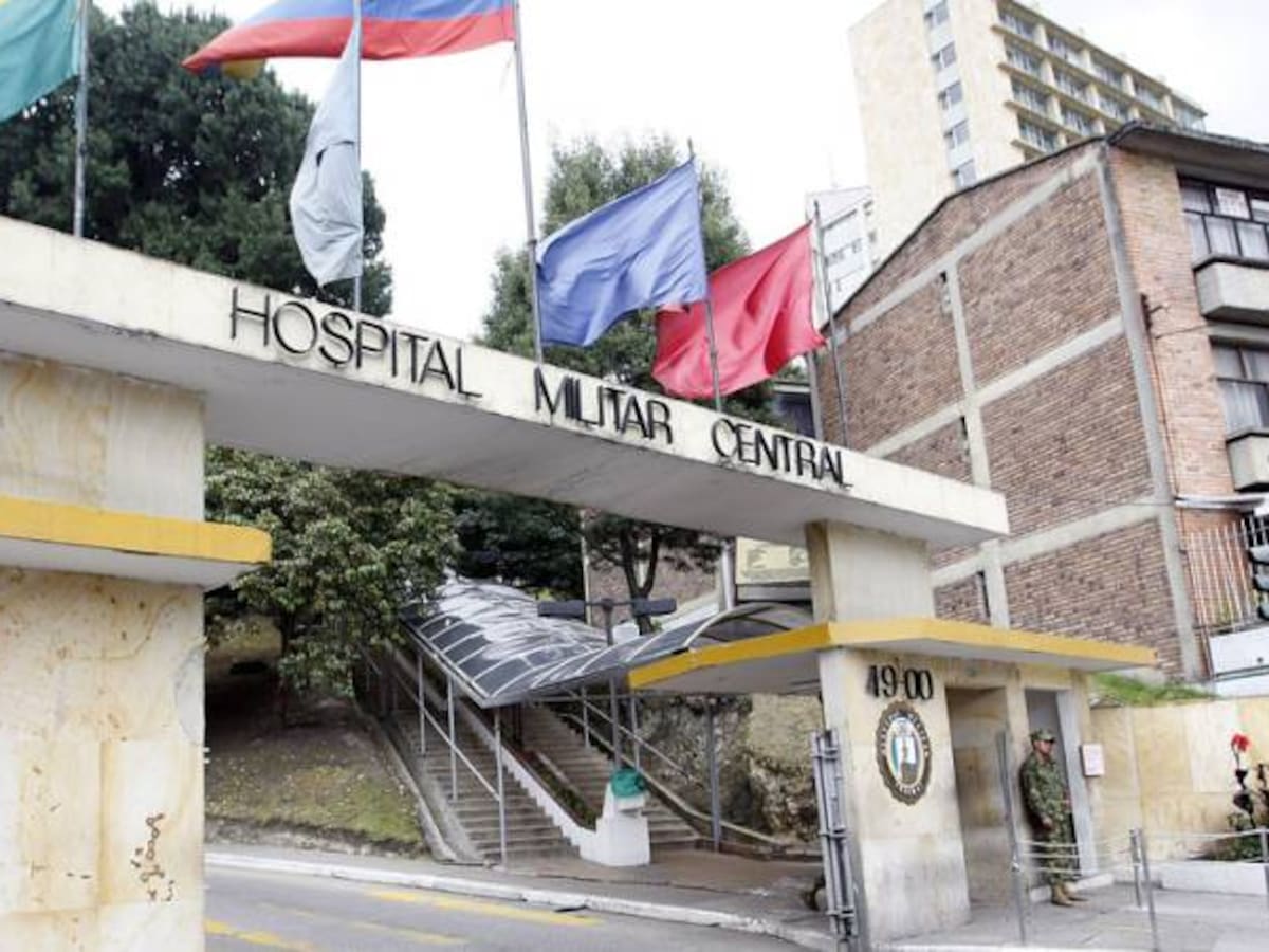 Por incumplimientos cambian operador de medicamentos para FF.MM