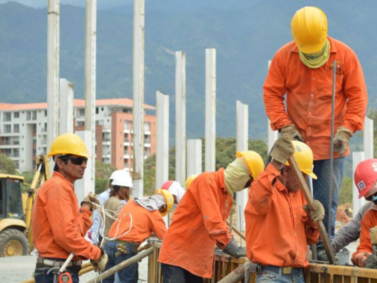 Tolimenses exigen al gobierno nacional terminación de obras en la zona sur