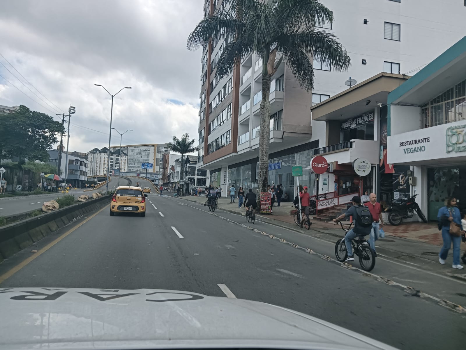 Armenia vivió el primer día sin carro y sin moto del 2025. Foto: Adrián Trejos