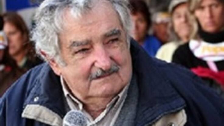 El presidente de Uruguay se ofreció para mediar en la crisis entre Colombia y Venezuela