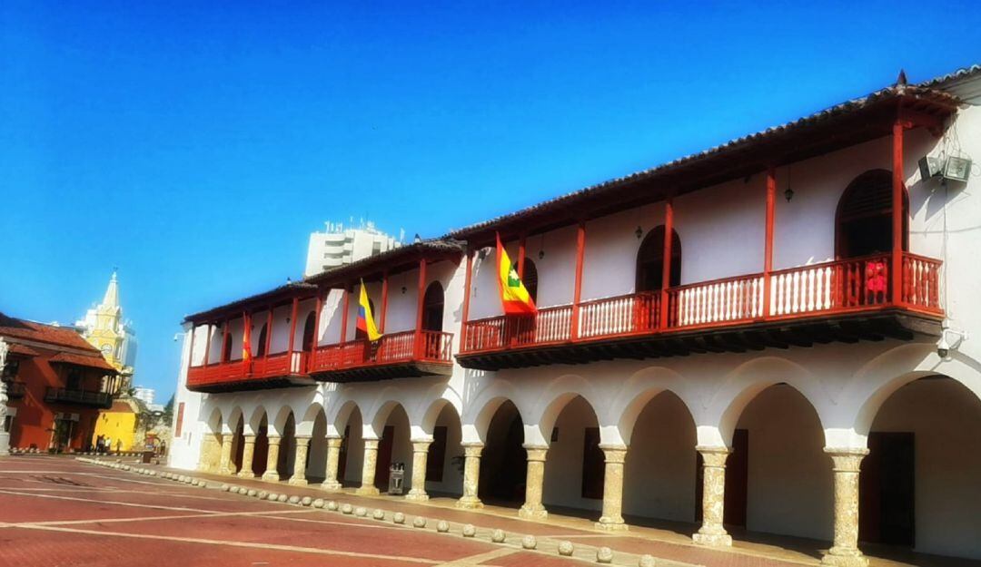 El distrito se encuentra en proceso de contratación cuya fecha de inicio se estima que sea el próximo 1 de diciembre.