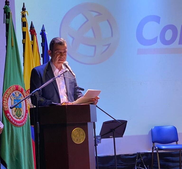 Luis Fernando Acosta, director saliente de Comfamiliar Risaralda (archivo)
