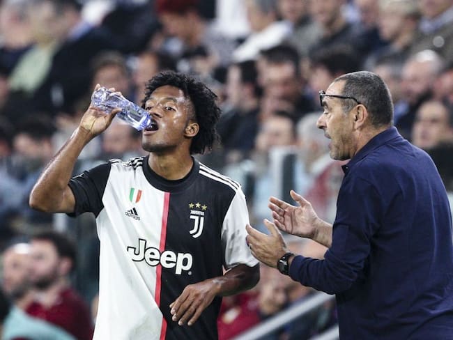 Sarri elogió la función defensiva de Cuadrado en la Juventus