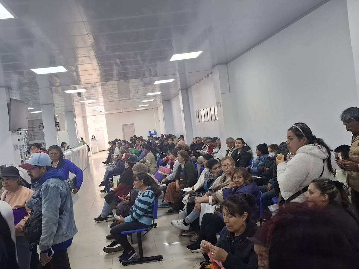 Procuraduría suspende por tres meses a interventores de Savia Salud y SOS