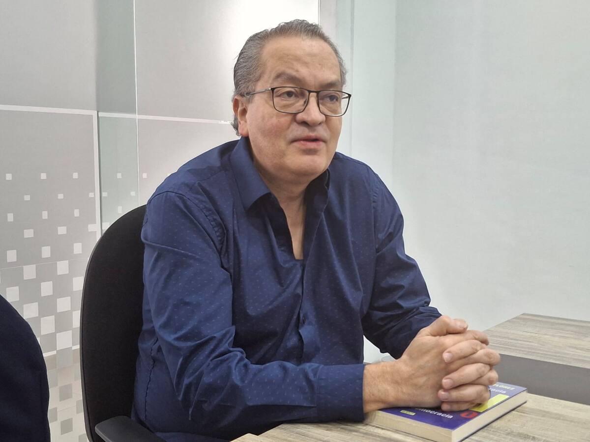 Precandidatos están inmersos en disputas internas que fomentan polarización: Exprocurador Carrillo