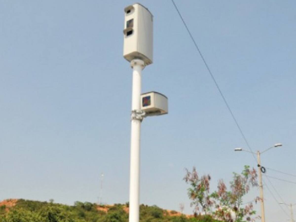 Propietarios de vehículos no son responsables de fotomultas: Procuraduría