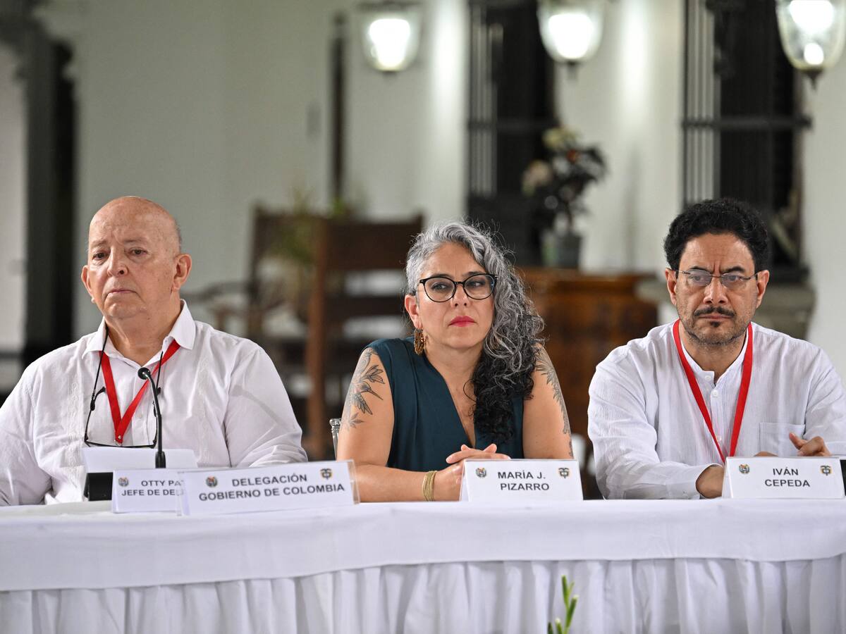 Delegación del Gobierno exige liberación de todos los secuestrados por ELN: senadora Pizarro