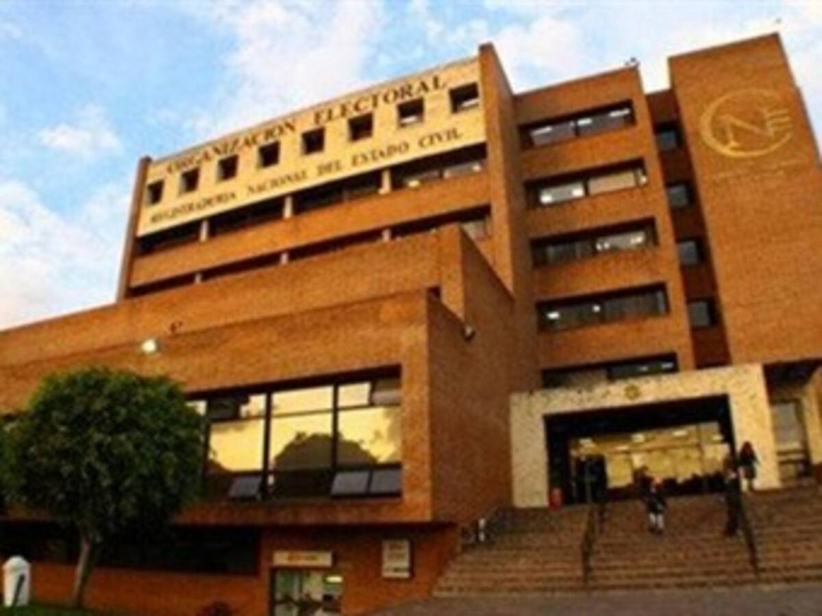 Terna debe ser presentada por la Alianza Verde: CNE