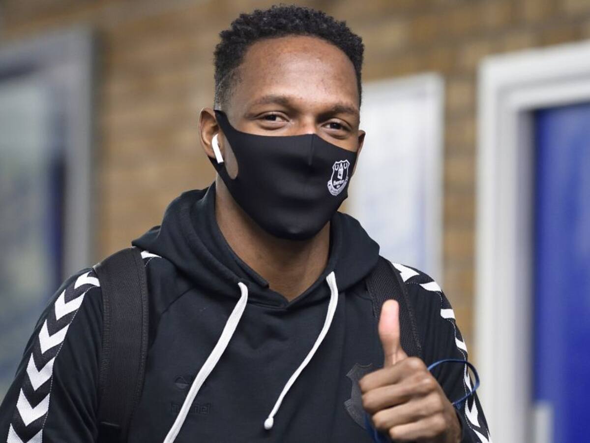 Se las ingenió: A Mina le tocó explicar qué era una volqueta en Inglaterra