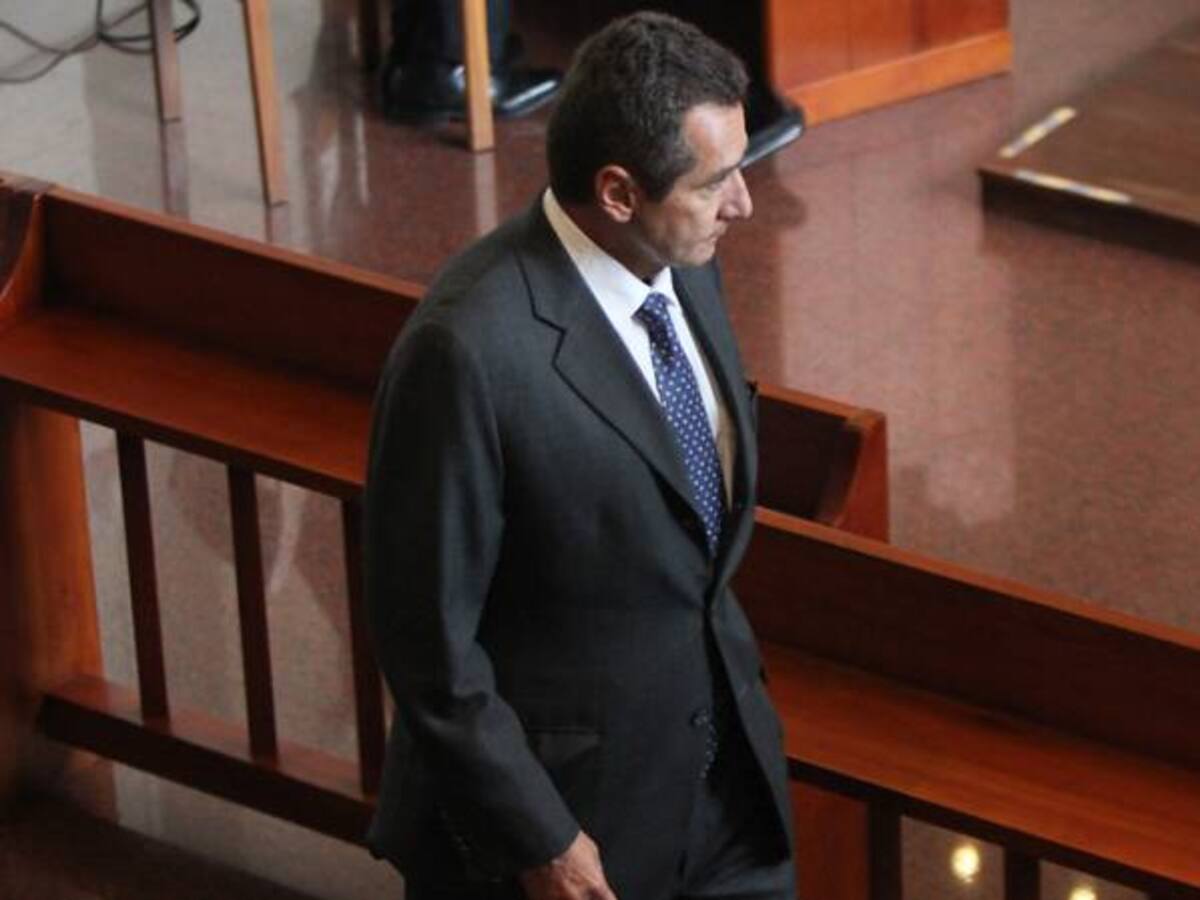 Defensa de Bernardo Moreno pedirá revisión de su condena por chuzadas