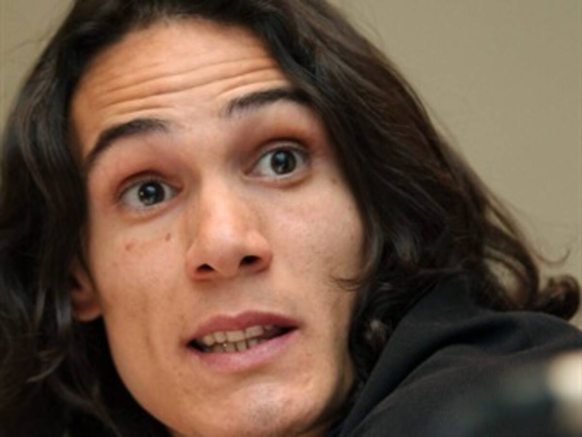Cavani, con un esguince de rodilla, será baja frente a México