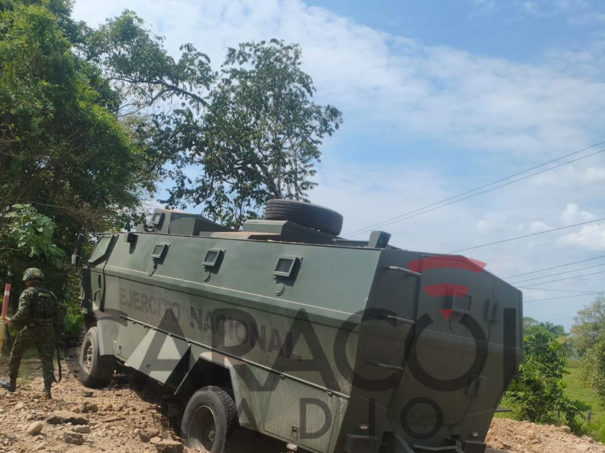 Atentado contra vehículo blindado del Ejército en Arauca dejó un militar herido