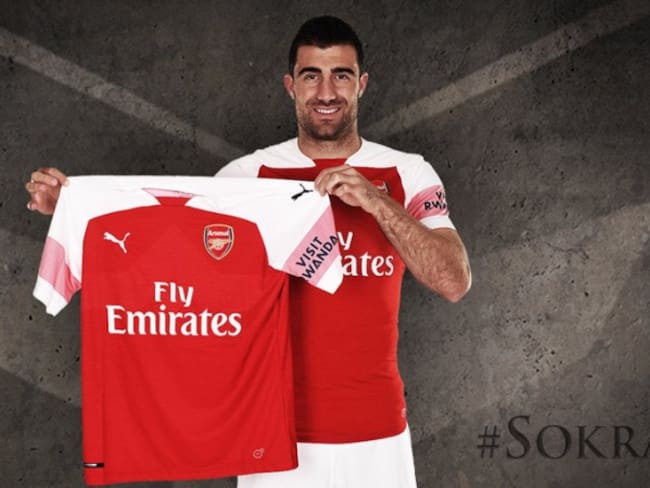 Arsenal anunció a Sokratis cómo su nuevo refuerzo
