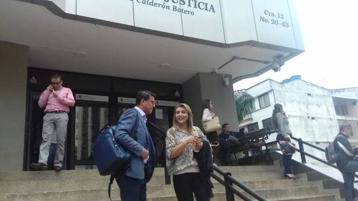 Avanza interrogatorio a ex alcaldesa de Armenia por tema valorización
