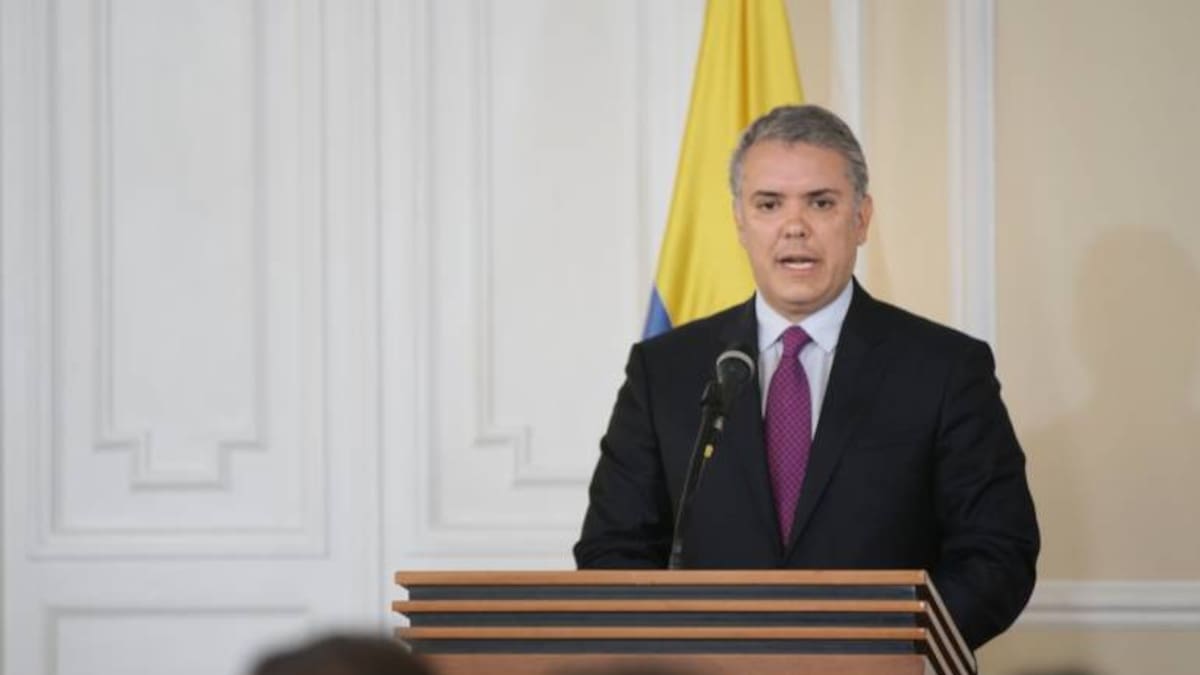 El secreto de Duque a la hora de firmar decretos