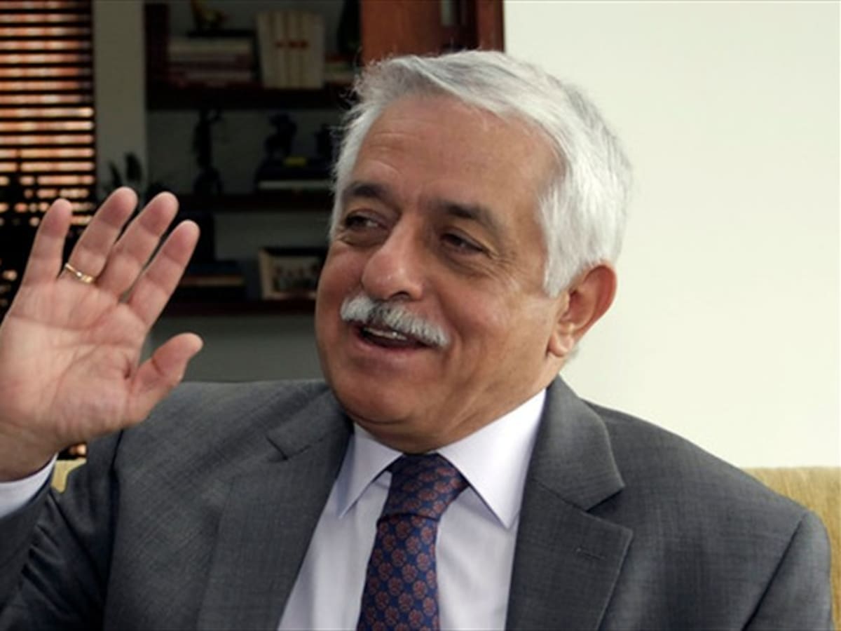 Exfiscal Valdivieso a Petro: “Está hablando de manera equivocada y hasta peligrosa”