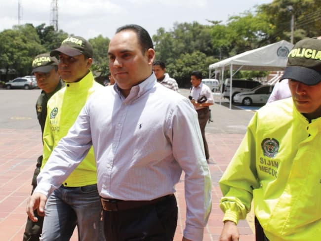 Se reanudó juicio contra exconcejal Julio Vélez por la muerte de su esposa