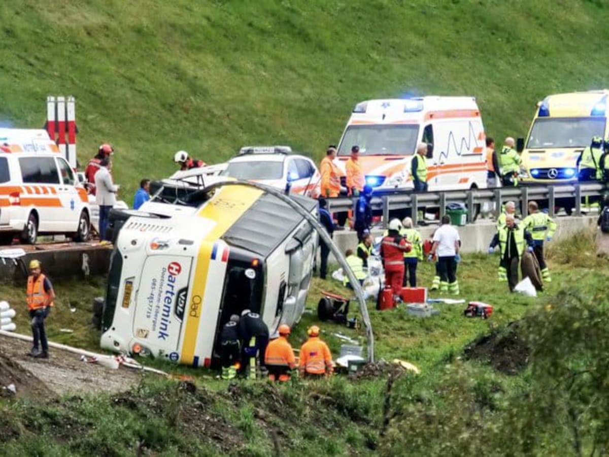 Cuatro muertos y 40 heridos en un accidente de un autobús de turistas neerlandeses en Suiza