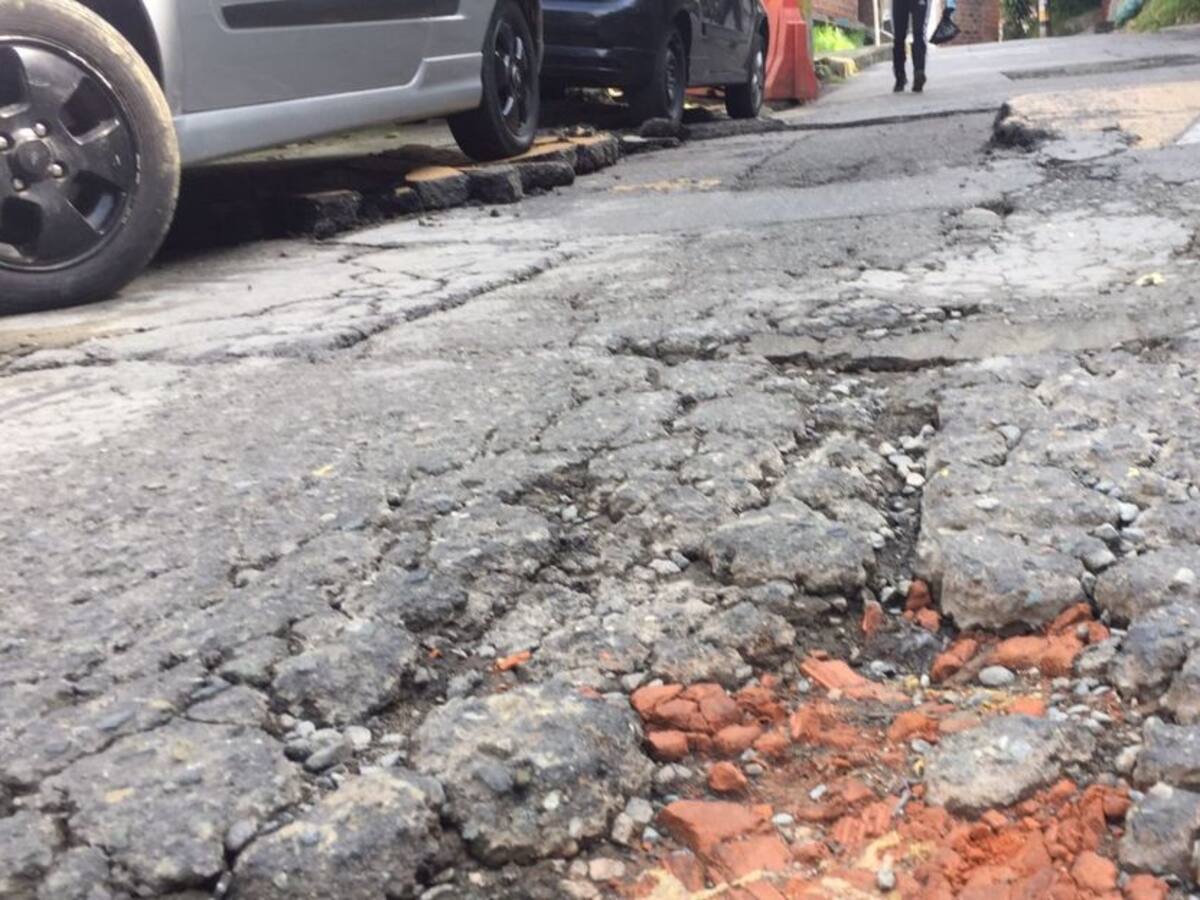 A pesar de las denuncias de incumplimiento, renuevan la APP HuecosMed